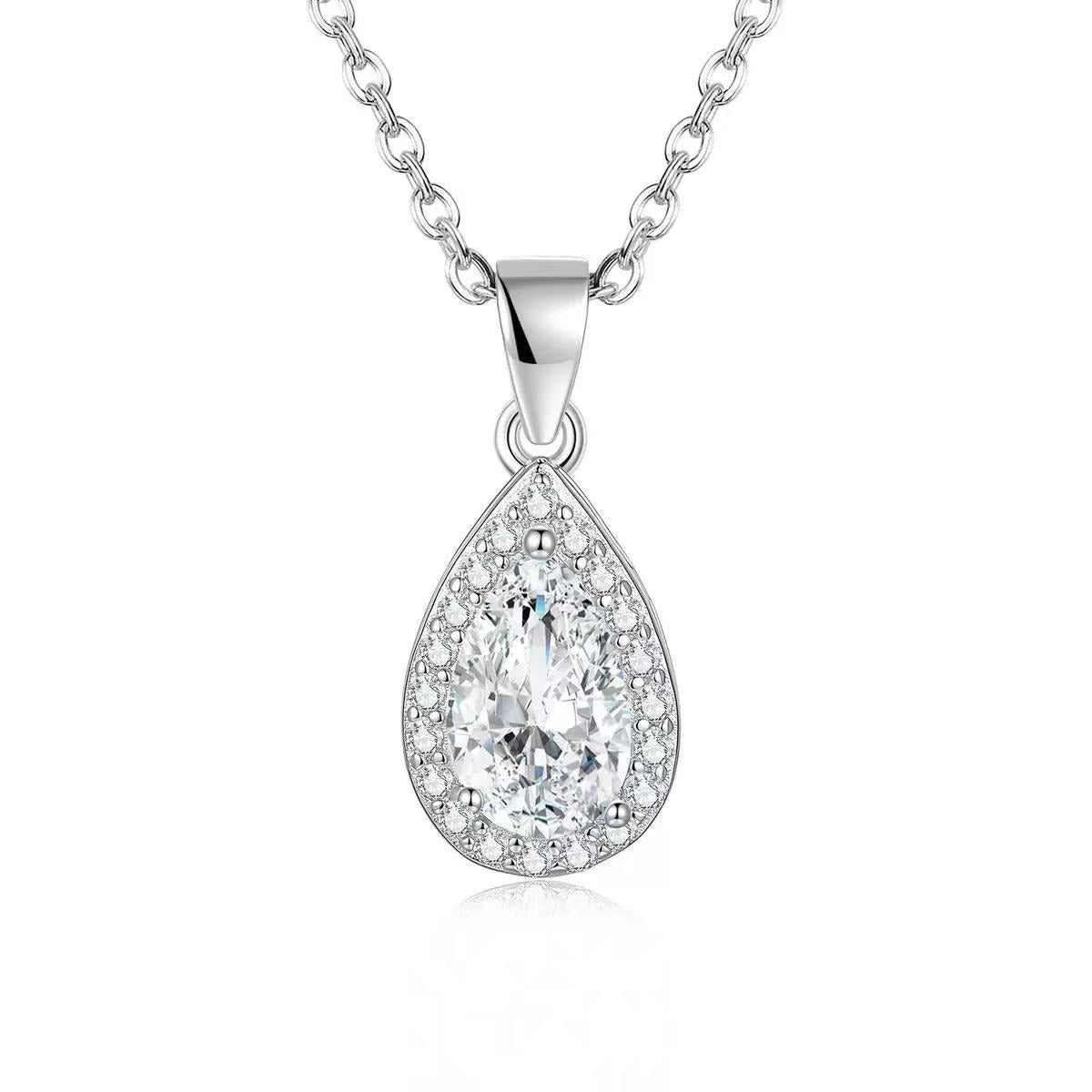 Pear Cut Moissanite Halo Pedant Neaklace 925 Sterling Silver